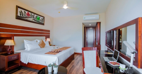 SUPERIOR ROOM