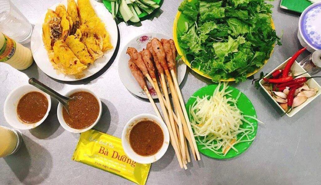 ăn gì ở đà nẵng về đêm